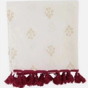 TO THE MARKET Rose Ikat Tassel Scarf New in Original Package
